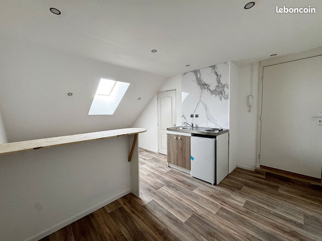Appartement 1 pièce 16 m² · à Jeumont · 16 m² · 380 €/mois