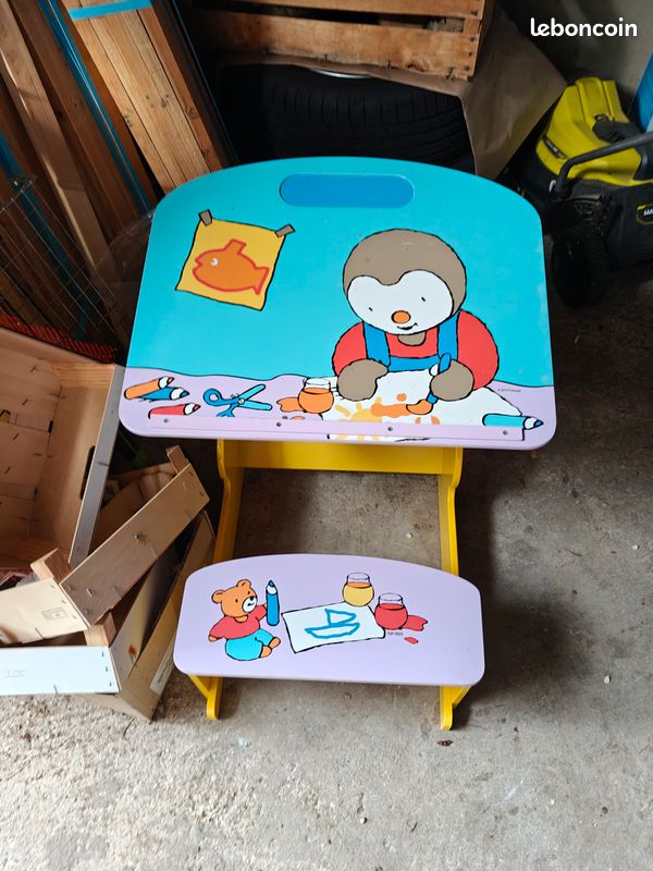 Bureau T'choupi (image 1)