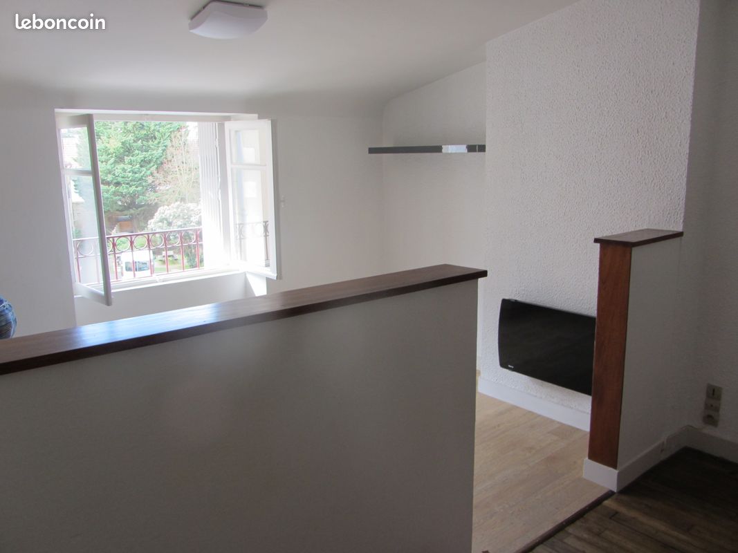 Studio 24m2, centre ville avec place de parking privative - Poitiers 86000 (image principale 1)