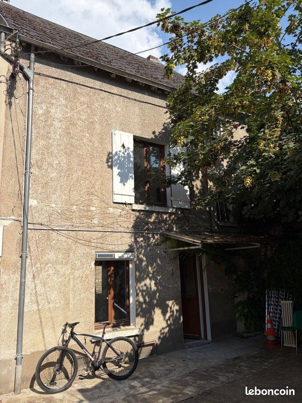 Appartement 3 pièces 27 m² · à Orléans · 27 m² · 650 €