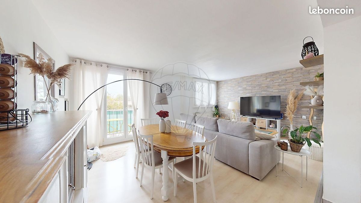 Appartement 4 pièces 63 m² · à Montbéliard · 63 m² · 71 500 €