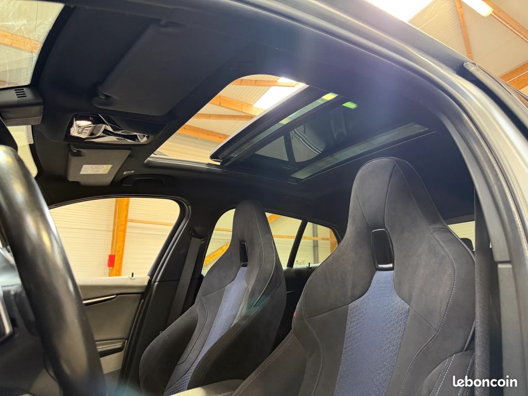 BMW Série 118D 150ch M Sport - Suivi Complet - CarPlay - Toit ouvrant - Frozen Pure Grey (image 26)
