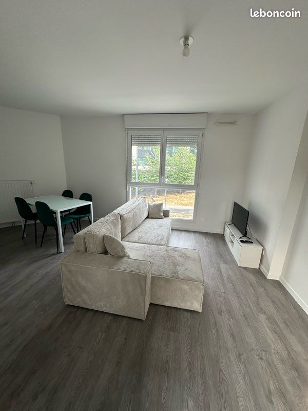 Appartement 2 pièces 48 m² · à Évry-Courcouronnes · 48 m² · 1 100 €