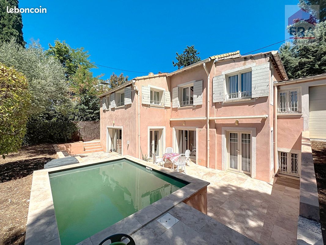 Maison 5 pièces 148 m² · à Aix-en-Provence · 148 m² · 1 300 000 €