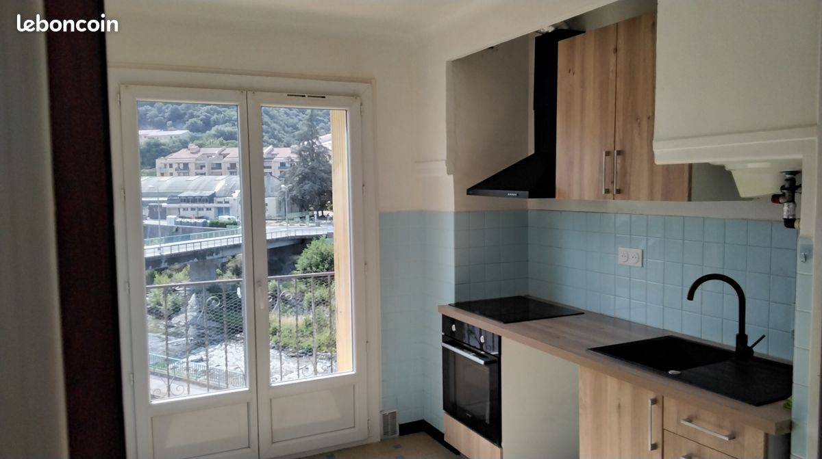 Appartement 3 pièces 66 m² · à Amélie-les-Bains-Palalda · 66 m² · 150 000 €
