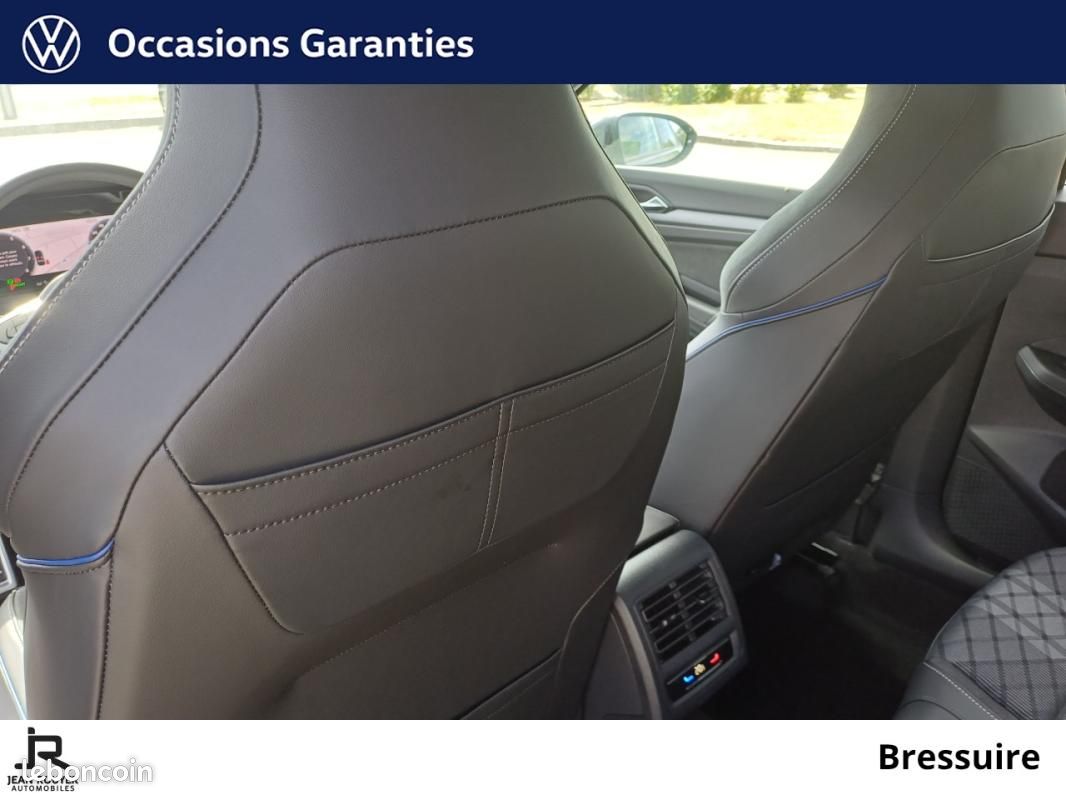 Volkswagen Golf 1.5 eTSI EVO2 150 DSG7 R-Line Edition (image 21)