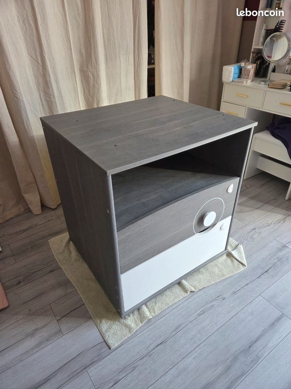 Commode (image 3)