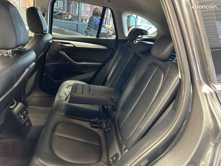 BMW X1 sDrive 18i Auto. CUIR/REGVIT/PARKSENSOR/ATTACHREM/GAR12MOIS (image 11)