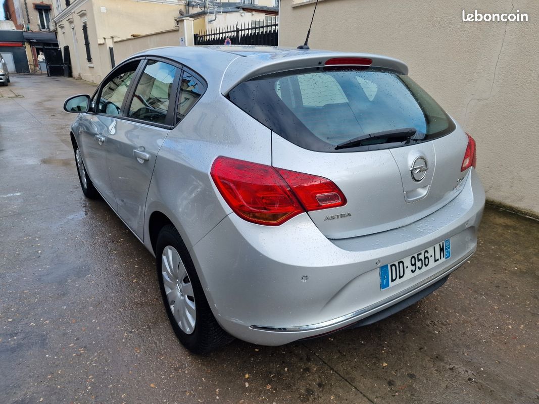 Opel astra 1.7 cdti 110ch édition entretien a jour (image 3)