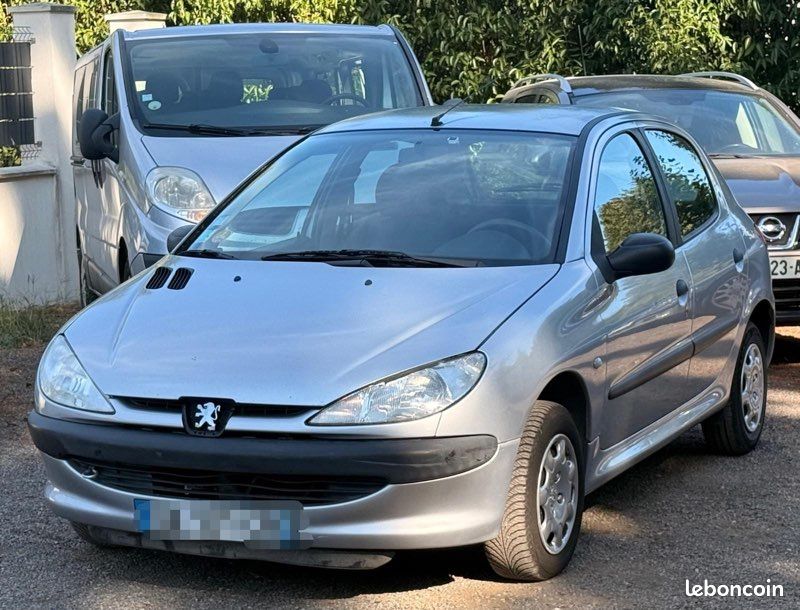 PEUGEOT 206 1.4i 75CH KIT DISTRIBUTION NEUF… (image 1)