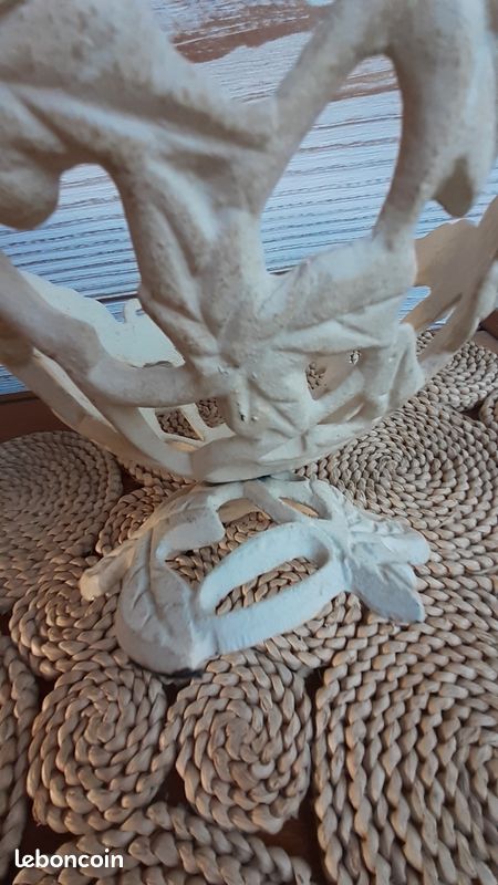 Corbeille en métal (image 6)