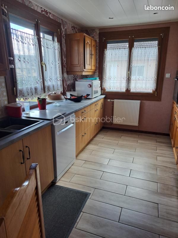 Maison 7 pièces 140 m² (image 8)