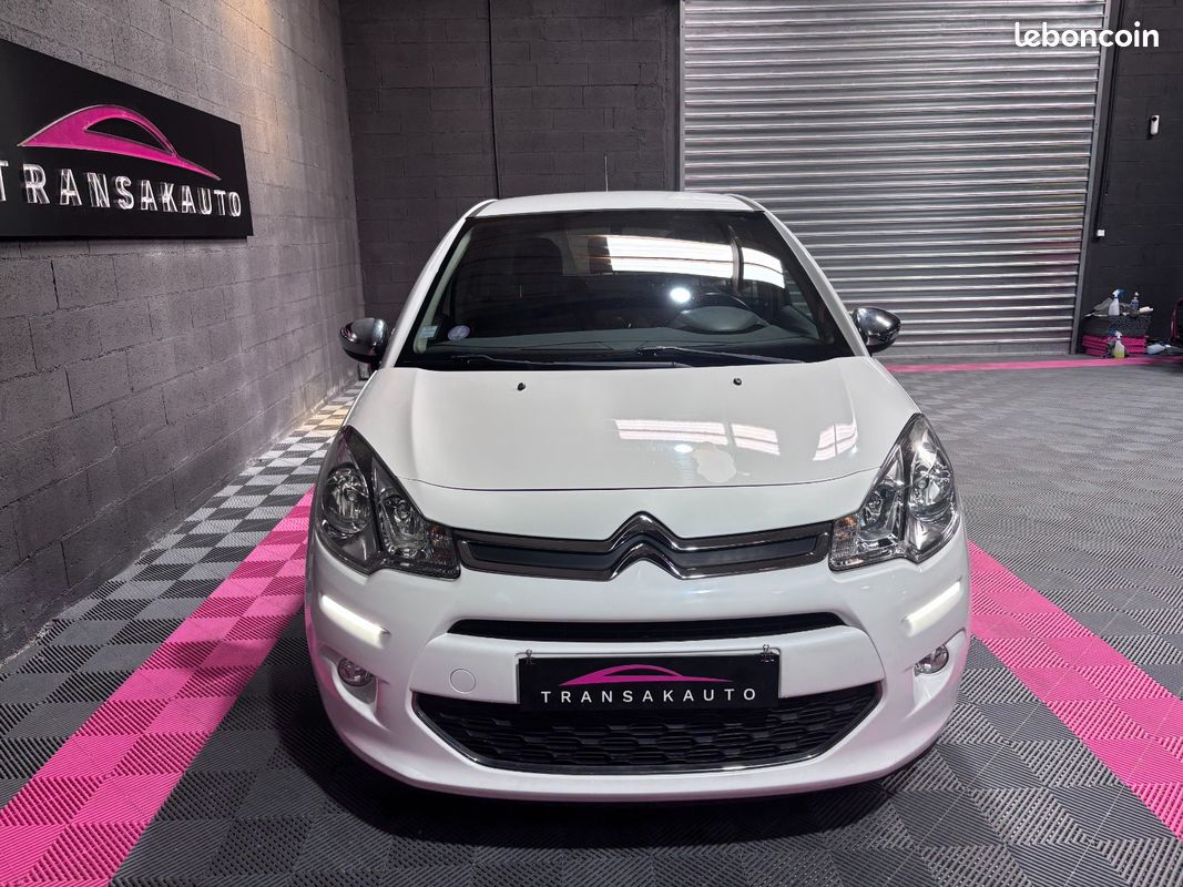 CITROEN C3 VTi 82ch Collection - Suivi Complet / Distribution OK (image 2)