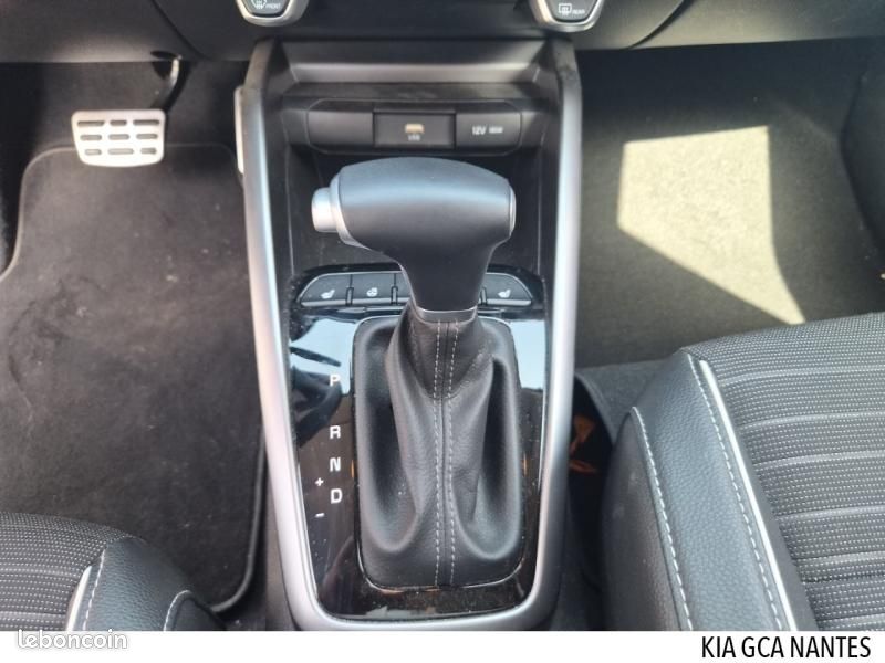 Kia Stonic 1.0 T-GDi 100ch GT Line DCT7 (image 14)