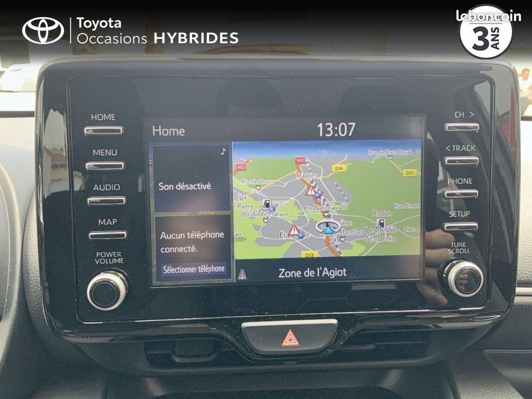Toyota Yaris 116h Dynamic Business 5p MY22 (image 15)