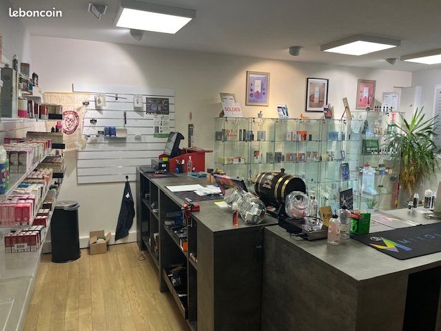 Boutique 50 m Langon - Bureaux & Commerces