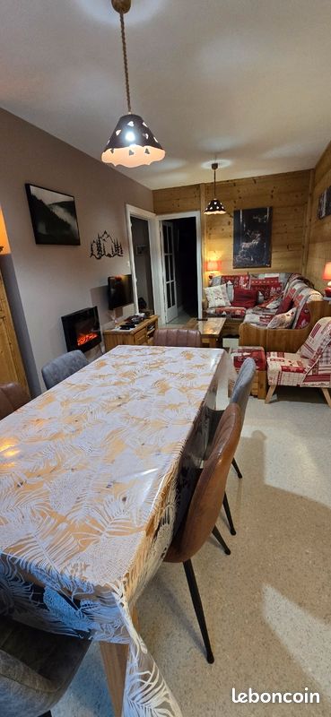 Appartement 4-6 personnes – Centre ville – à côté du lac – GERARDMER (image 2)