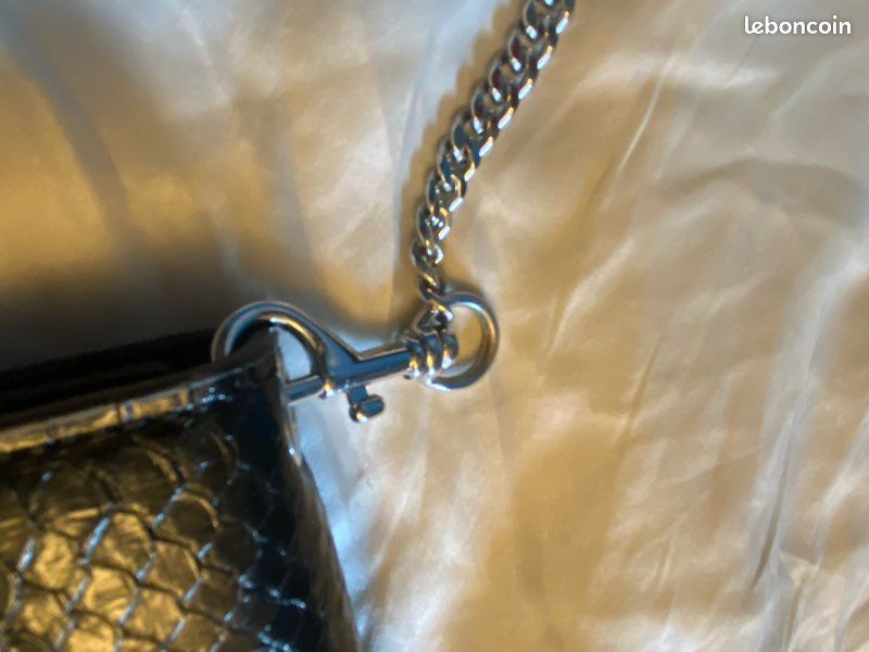 Pochette femme élégante bandoulière noir Versace Jeans Couture très bon état (image 4)