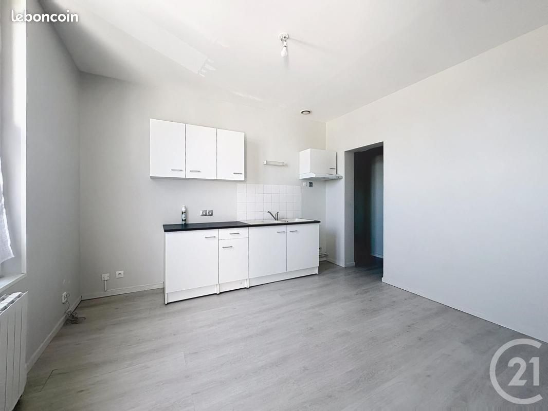 Appartement 2 pièces 28 m² · à Troyes · 28 m² · 350 €