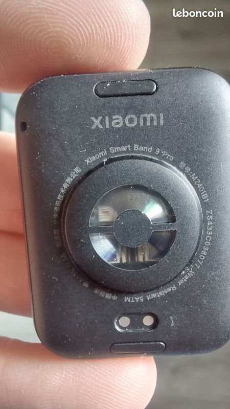 Vend montre xiaomi smart band 9 pro (image 1)