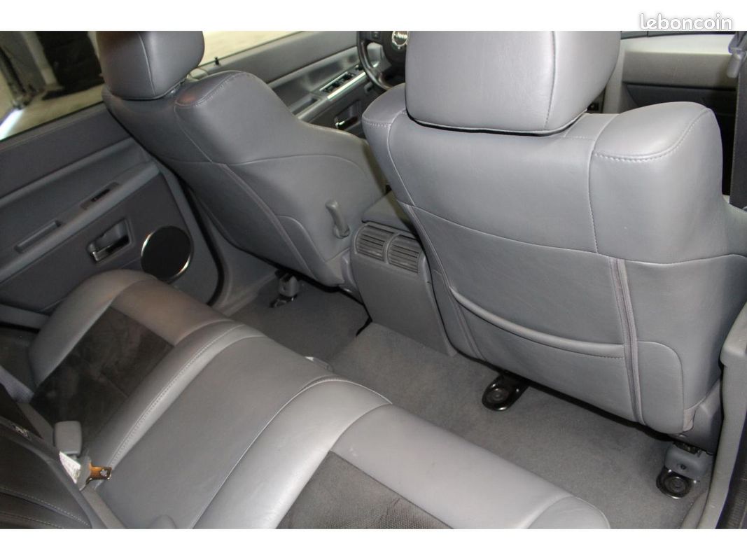 Jeep grand cherokee 6.1 hemi v8 srt-8 2007 phase 1 (image 41)