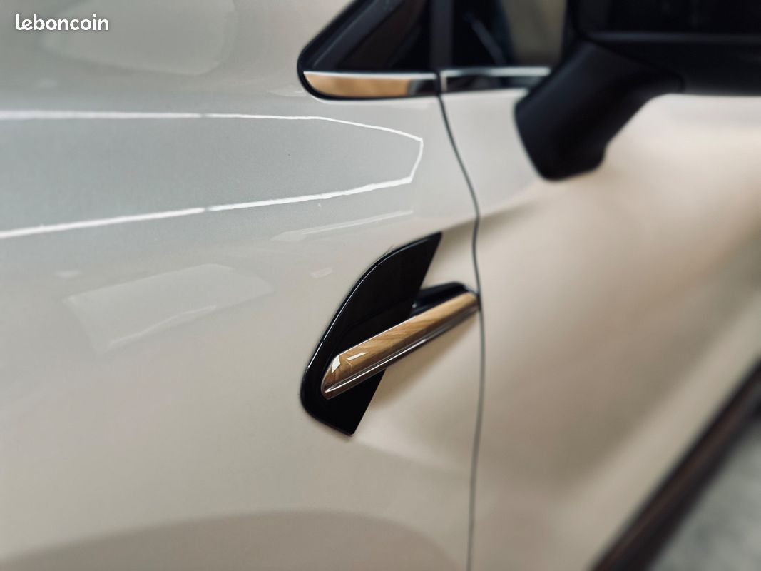 Renault CAPTUR 1.6 145CH Intens + CARPLAY + CAMERA + 2EME MAIN + ENTRETIEN CONSTRUCTEUR + GARANTIE 12 MOIS (image 35)