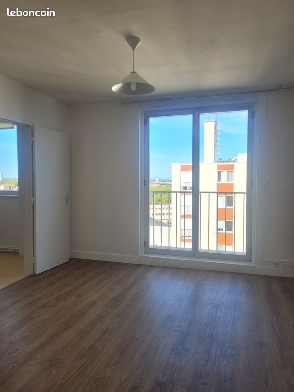 Appartement 1 pièce 28 m² · à Poitiers · 28 m² · 682 €/mois