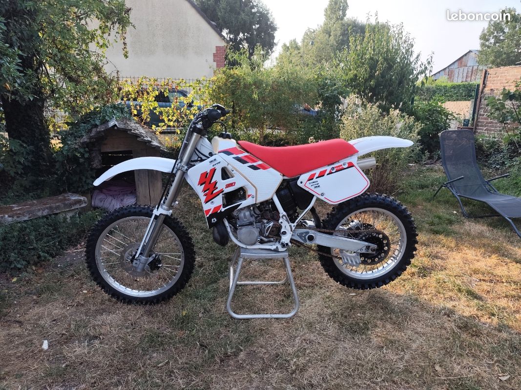 Yamaha 250 yz 1989 (image 2)