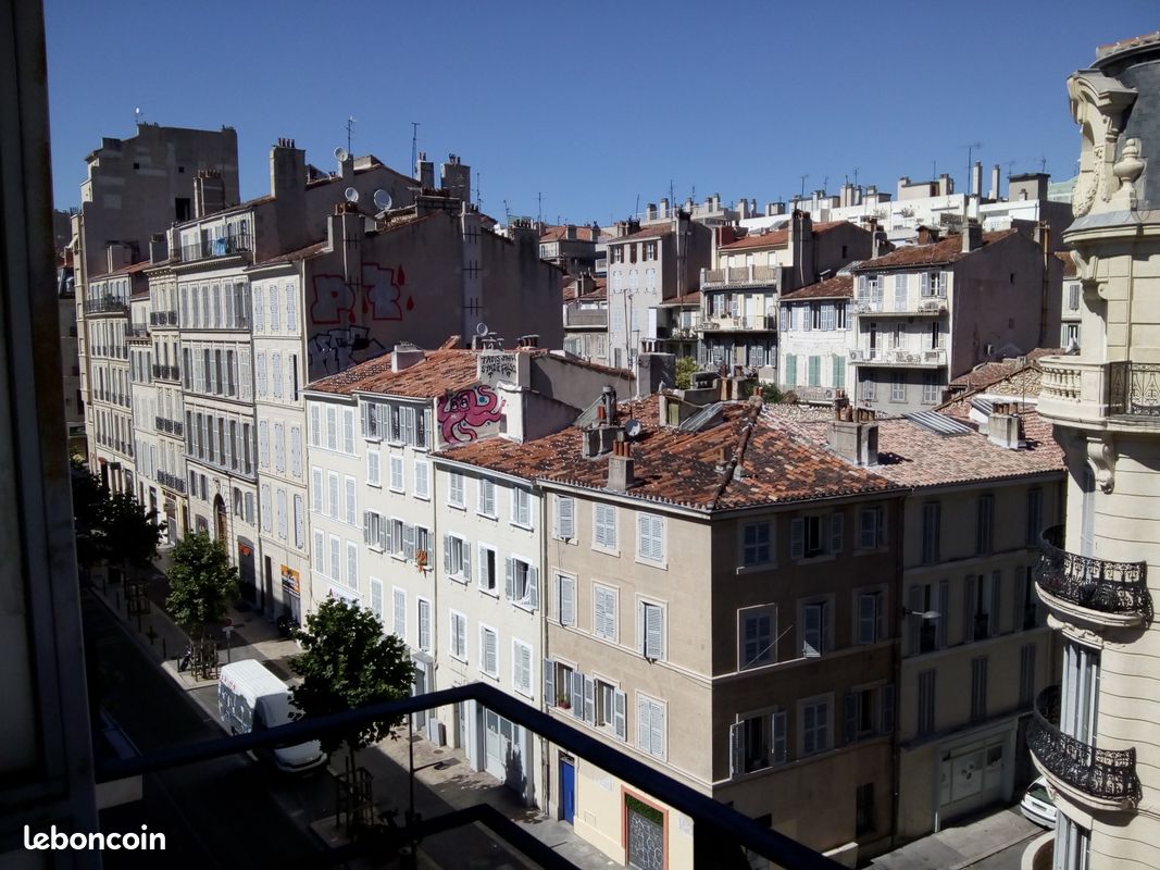 Appartement 2 pièces 45 m² · à Marseille · 45 m² · 1 050 €