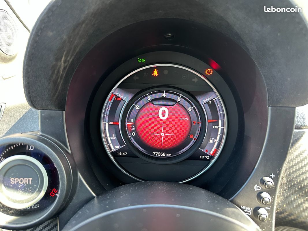 ABARTH 595 1.4 T-Jet Competizione Ligne AKRA + Pack Carbone + Beats Audio (image 7)