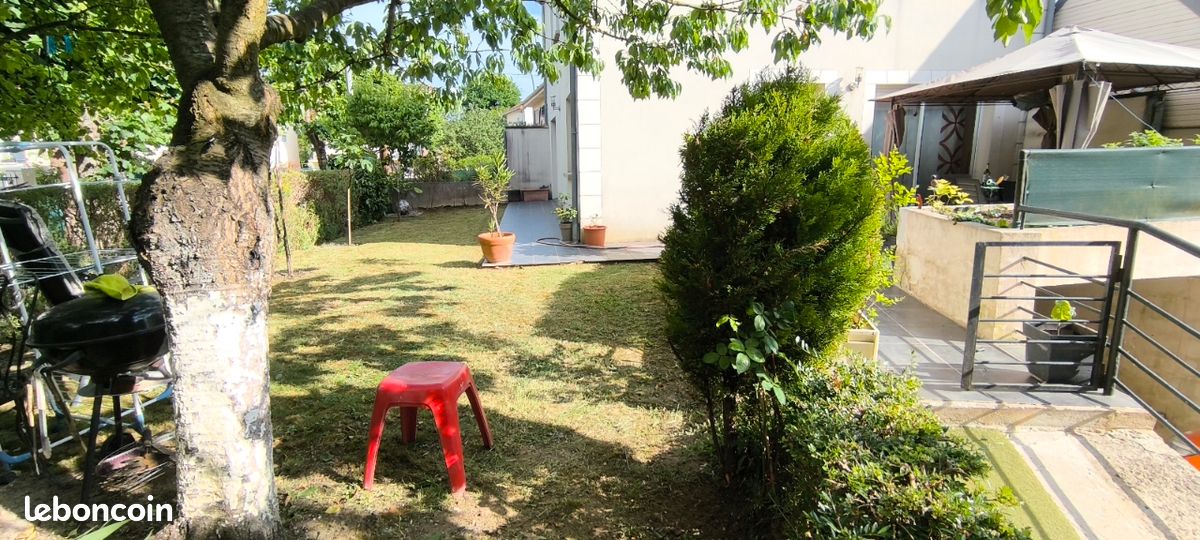 Maison 5 pièces 110 m² · à Noisy-le-Grand · 110 m² · 465 000 €