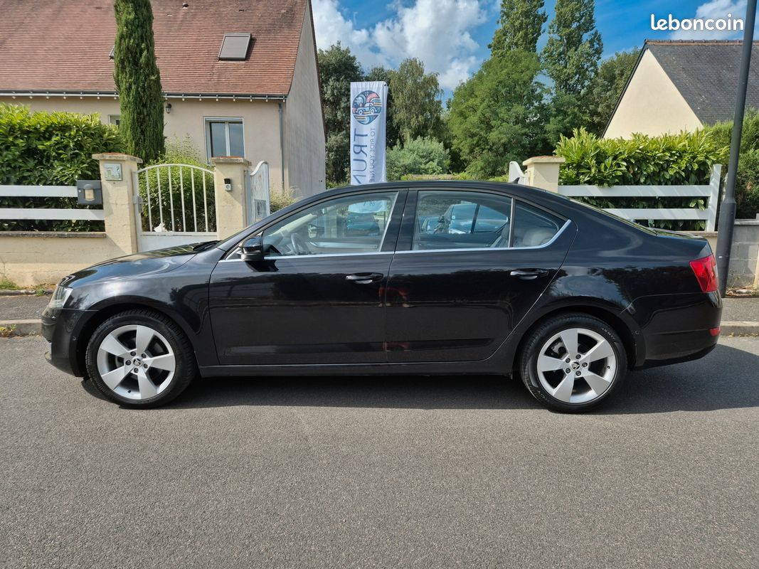 Skoda Octavia 2.0 TDI 150 Elegance - Xénons - Intérieur beige - Kit distri OK (image 3)