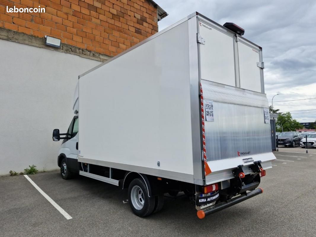 Iveco Daily 35 C 160 ch + Caisse 20m3 + Hayon LOA 1200 euros (image 3)