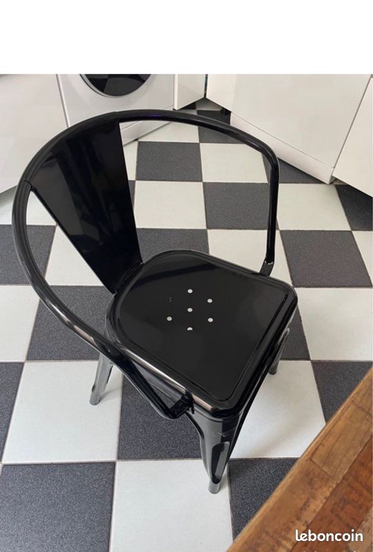 Lot 6 fauteuils métal noir indus Neufs (image 2)