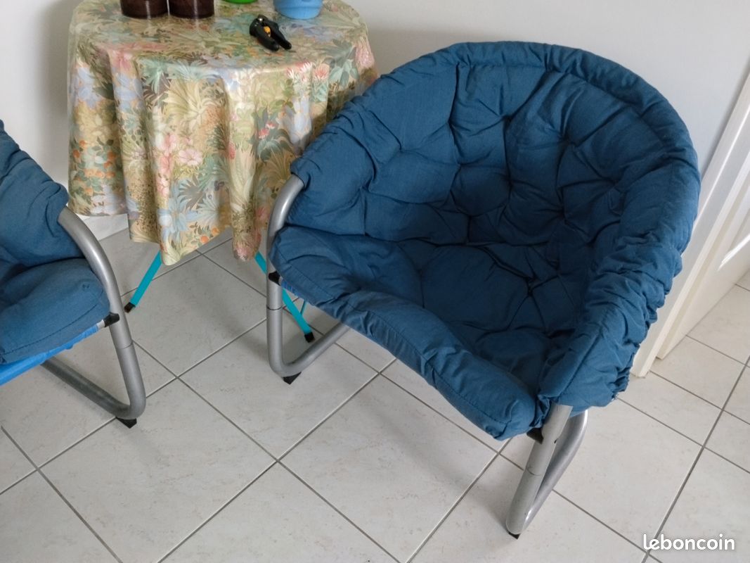 Lot de canapé 2 places et 2 fauteuils matelassées (image 4)
