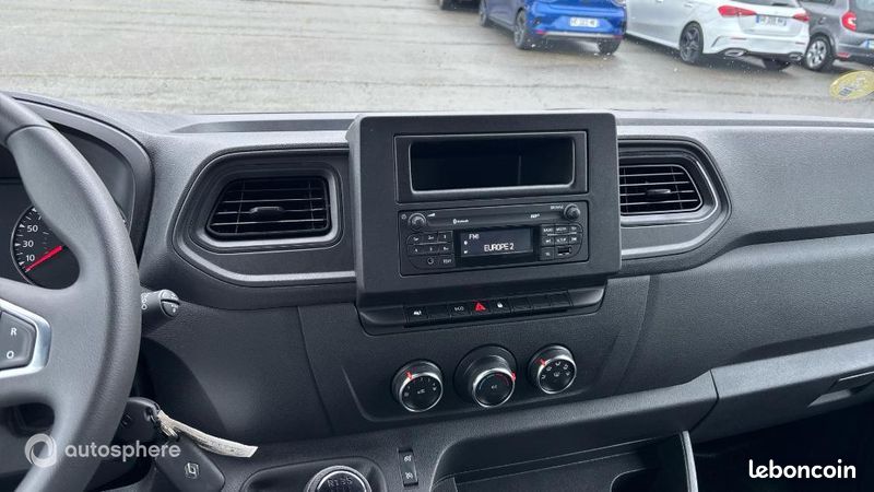 Renault Master Véhicule utilitaire ou Société F3500 L3H3 2.3 Blue dCi 135ch Confort Euro6E (image 14)