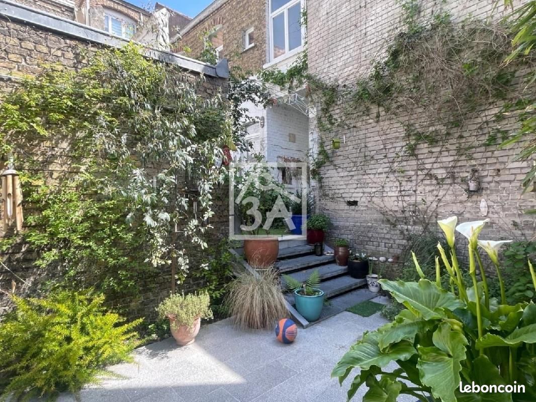 Maison 8 pièces 182 m² · à Dunkerque · 182 m² · 624 000 €