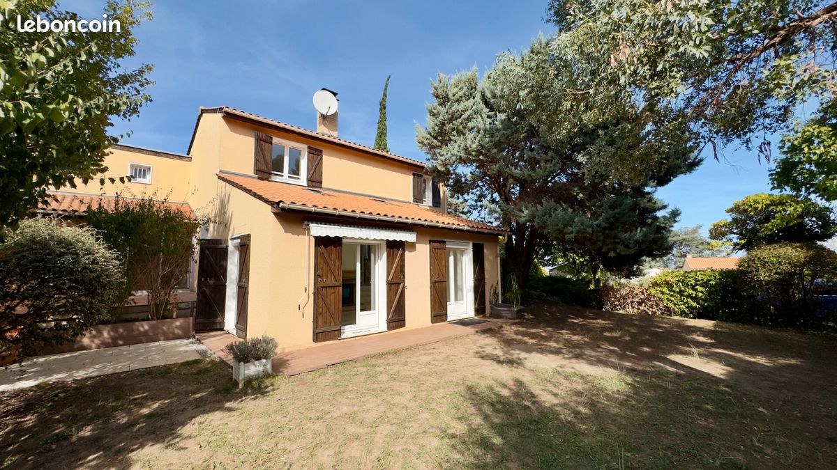 Maison 6 pièces 136 m² · à Saint-Genis-Laval · 136 m² · 595 000 €