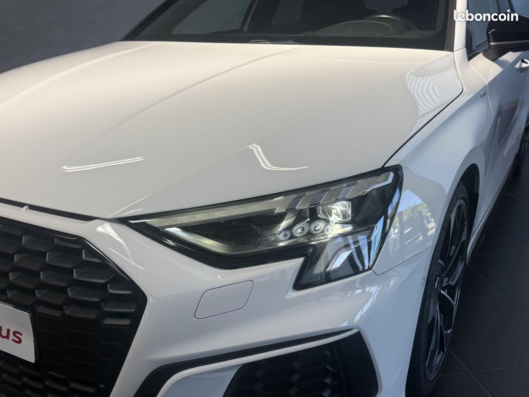 AUDI A3 Sportback 35 TDI 150 S tronic 7 S Line (image 34)