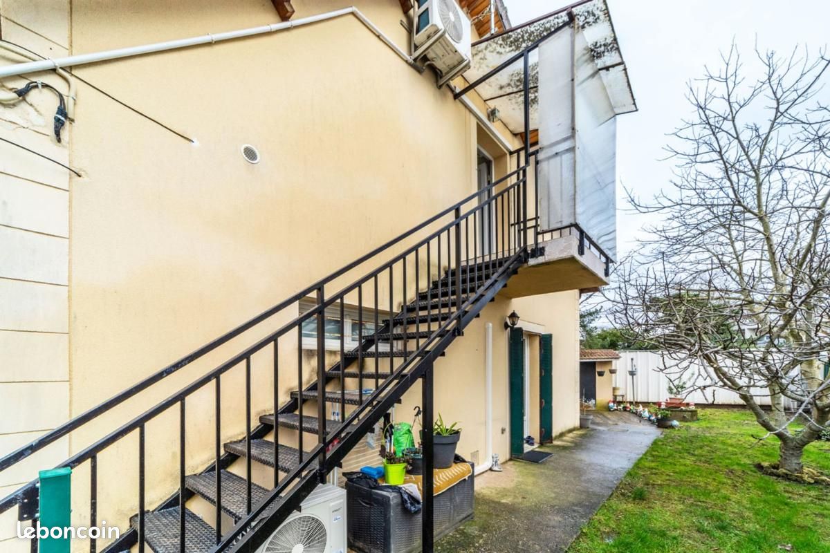 Immeuble 9 pièces 190 m² · à Chennevières-sur-Marne · 190 m² · 379 500 €