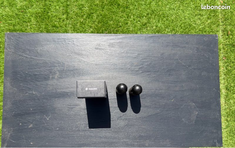 Insta360 - Pack caméra 360° (image 4)