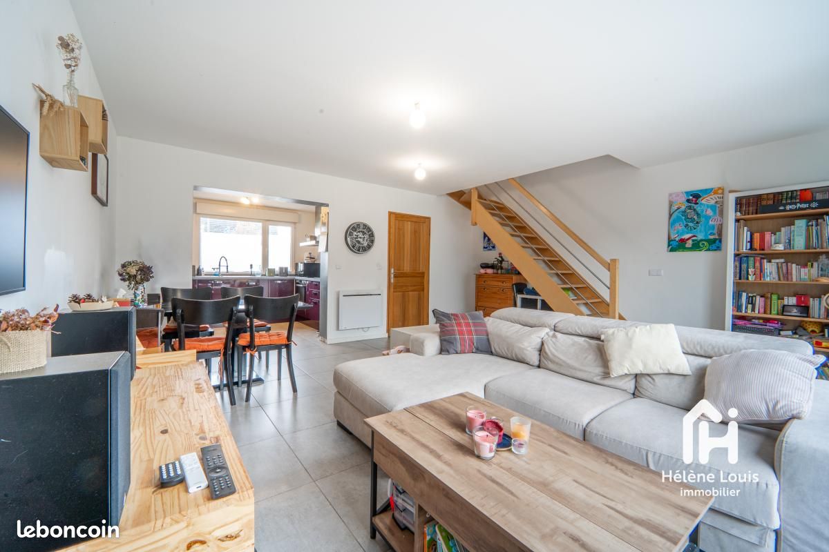 Maison 5 pièces 80 m² · à Santes · 80 m² · 240 000 €