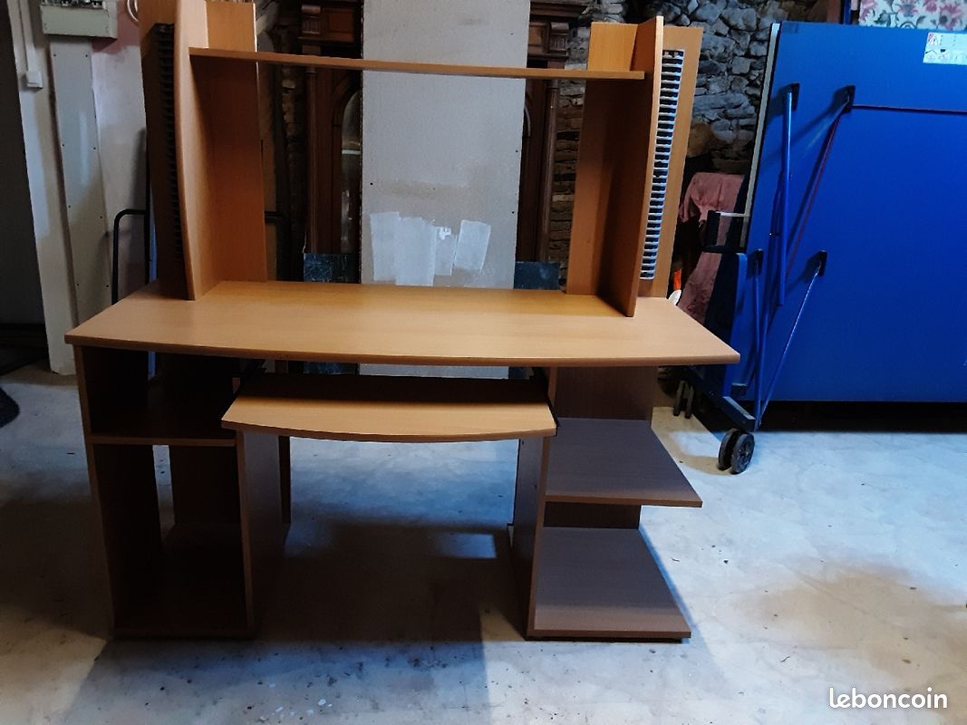 Bureau (image 2)