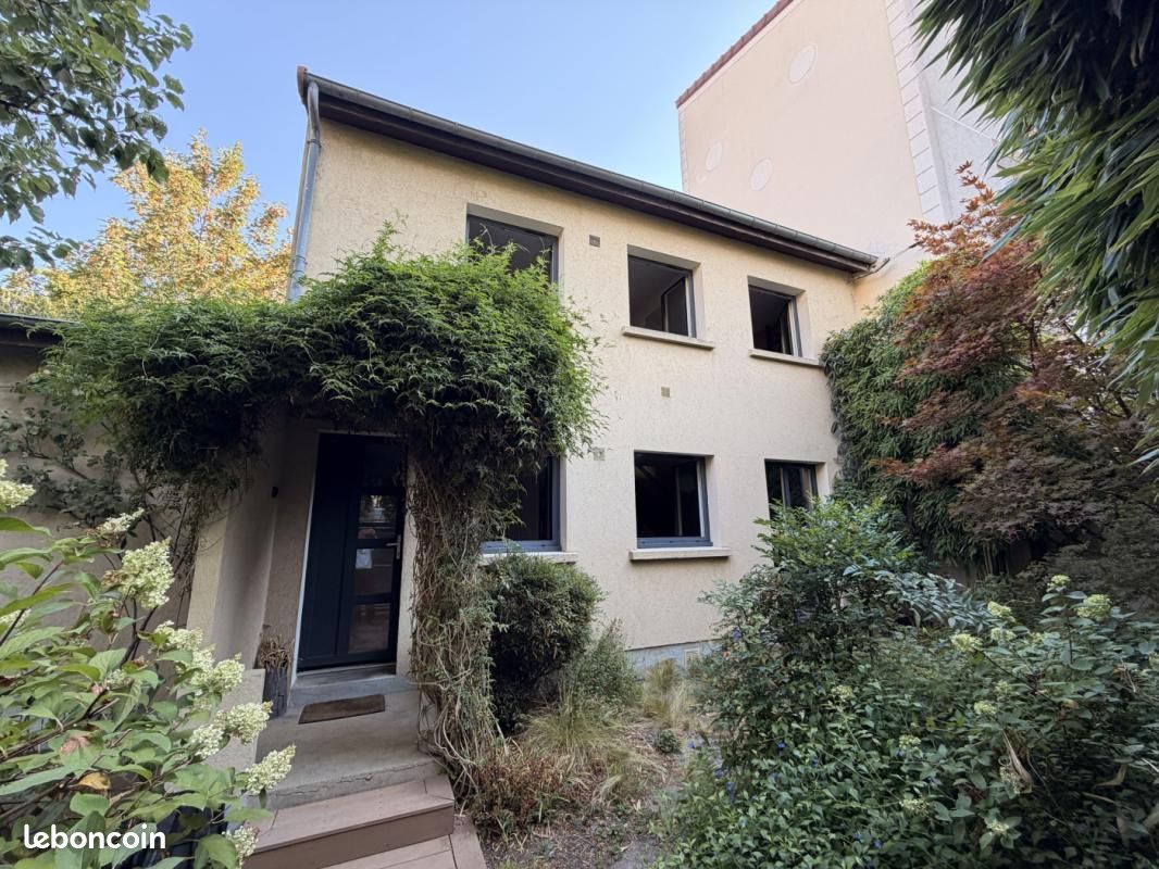 Maison 4 pièces 80 m² · à Bagnolet · 80 m² · 590 000 €