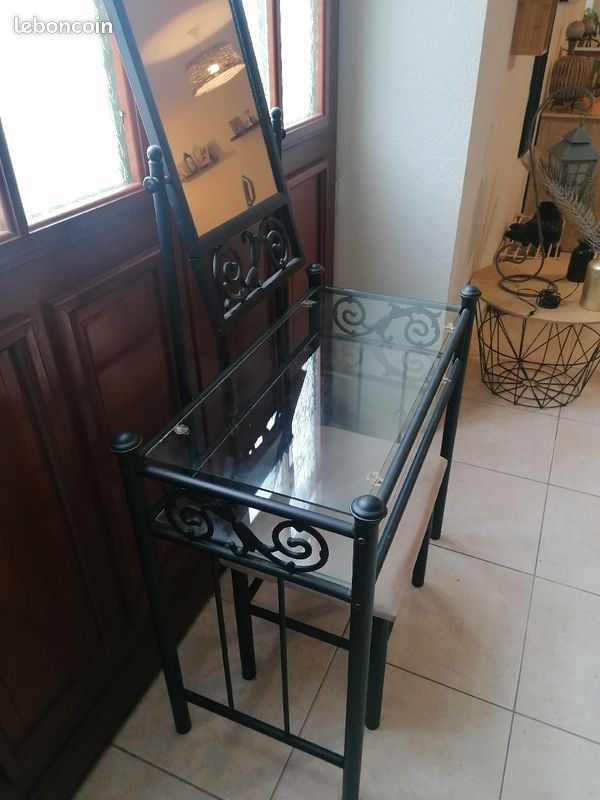 Coiffeuse (image 2)