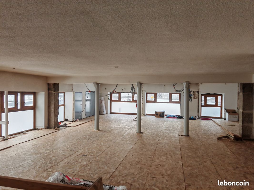 Appartement 1 pièce 184 m² · à Saint-Étienne · 184 m² · 149 000 €