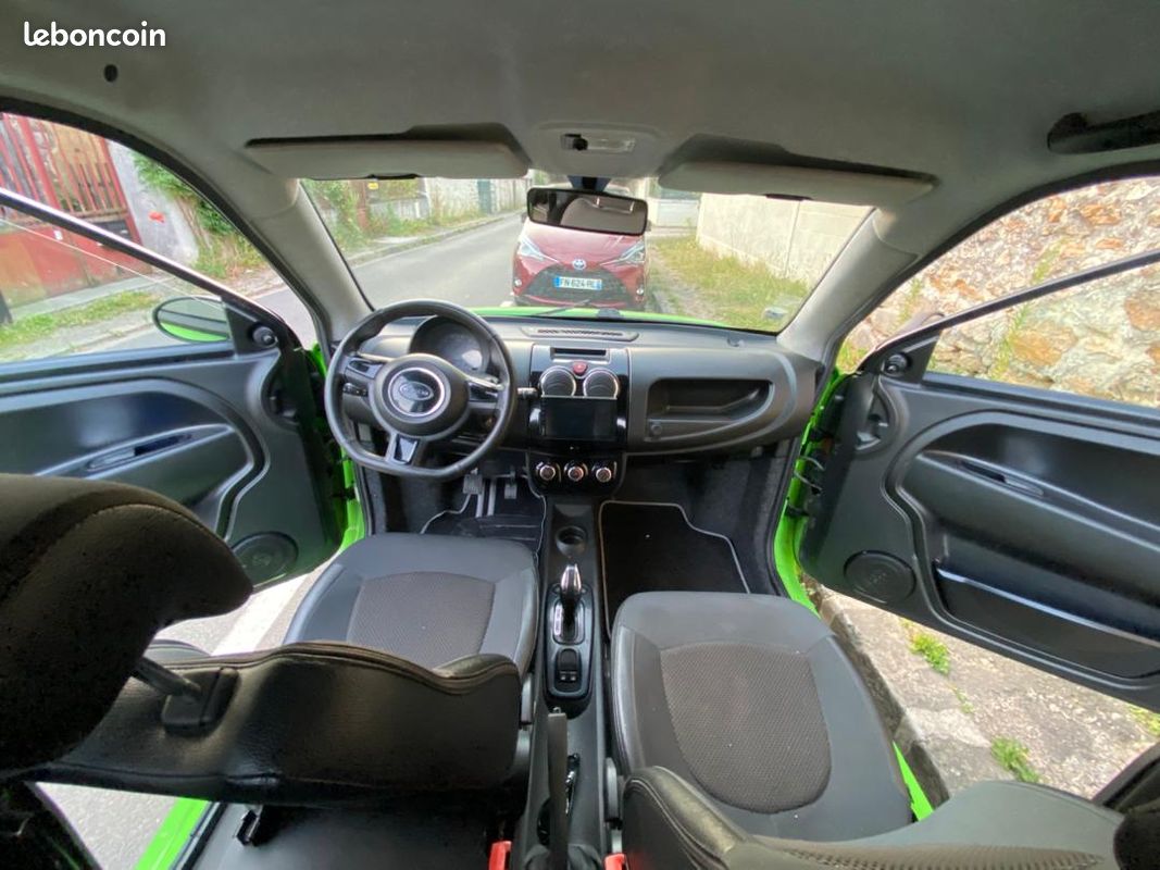 Jolie voiture sans permis Microcar MGO très bon état (image 2)