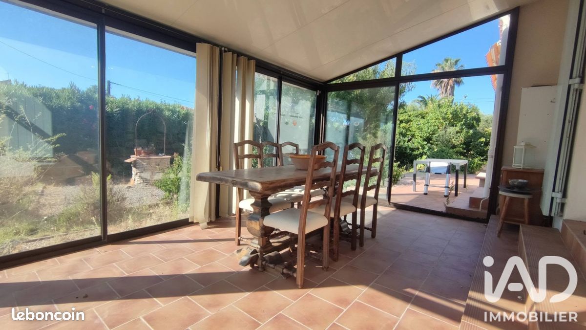 Maison 3 pièces 72 m² · à Saint-Cyr-sur-Mer · 72 m² · 440 000 €