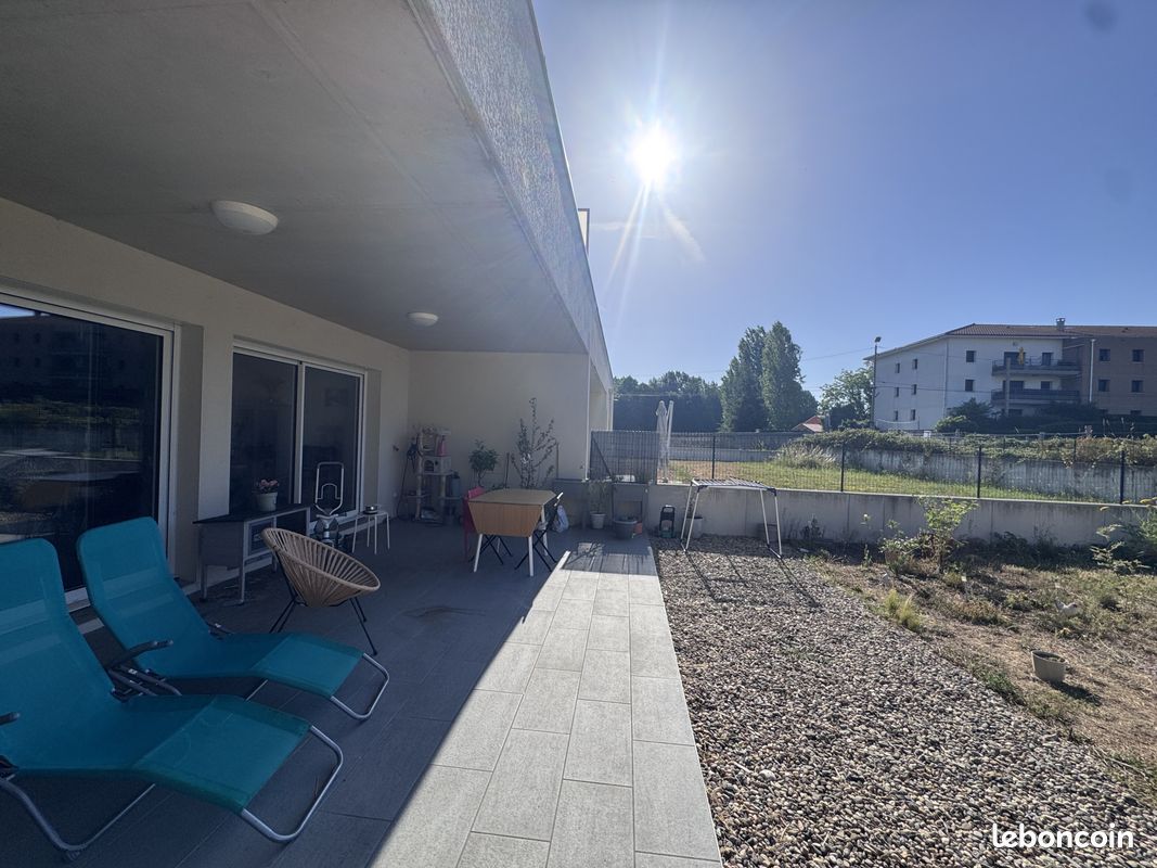 Appartement 4 pièces 95 m² · à Saint-Just-Saint-Rambert · 95 m² · 1 015 €