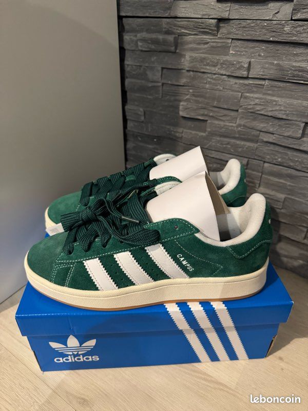 adidas gazelle silver green womens adidas Originals Campus 00s Shoes 6.5 / Green White main image 1